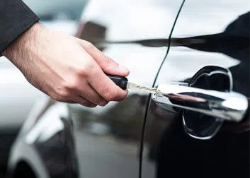 City Locksmith Services Boston, MA 617-580-9110 - 3-Locksmith-26-Key-Service