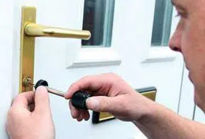 City Locksmith Services Boston, MA 617-580-9110 City Locksmith Services Boston, MA 617-580-9110 - 4-Locksmiths-Service