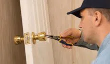 City Locksmith Services Boston, MA 617-580-9110 - 6-Locks-Replace